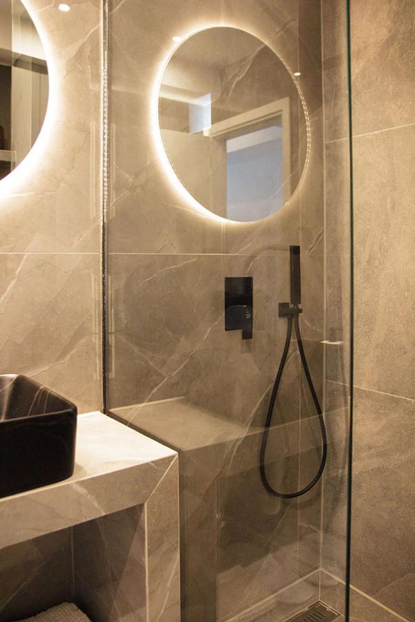 P J Luxury Suites Serres Exterior foto
